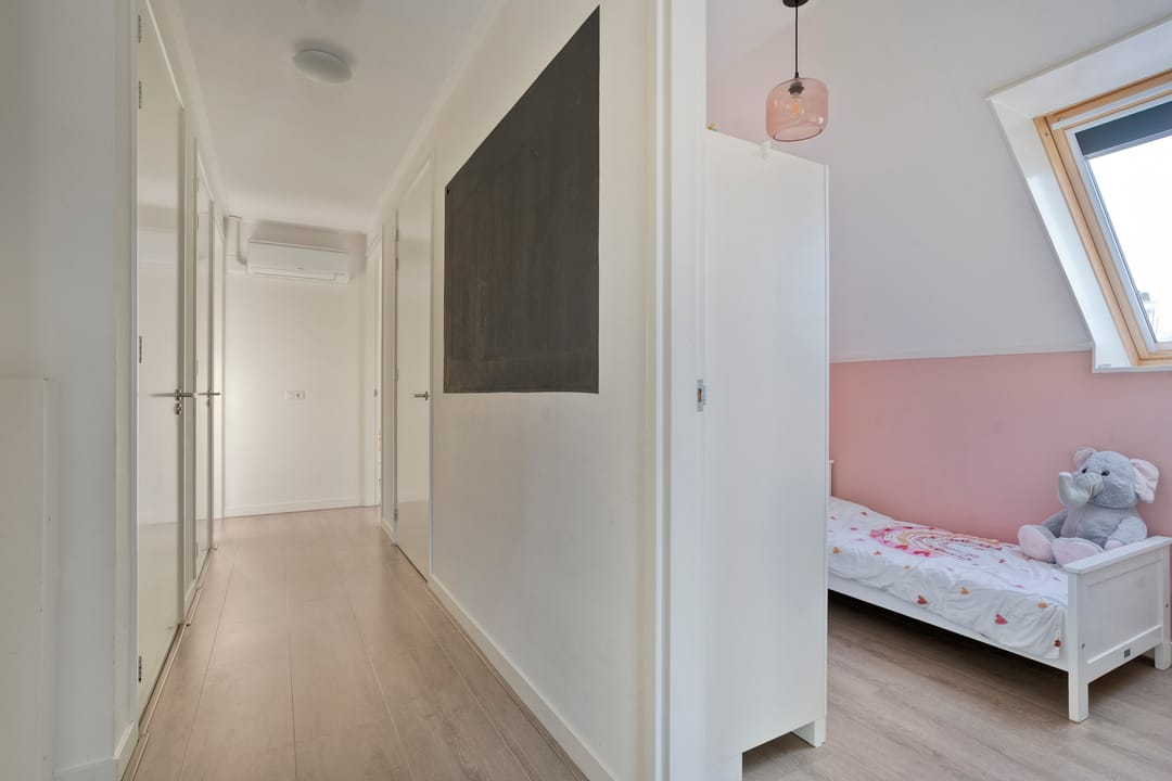 Sustainable Detached Villa with Panoramic Views Near Holtingerveld Nature Reserve — 29
