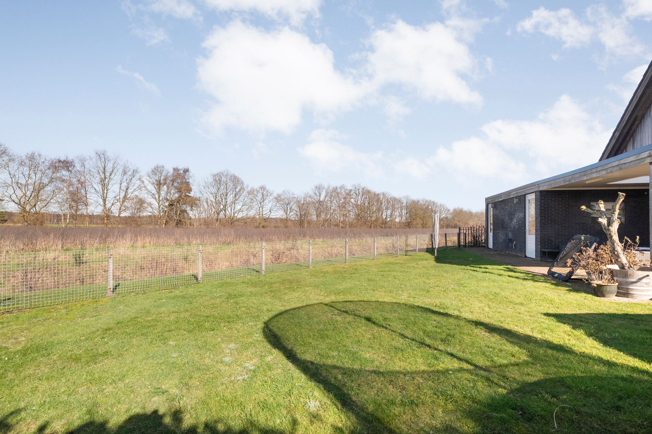 Sustainable Detached Villa with Panoramic Views Near Holtingerveld Nature Reserve — 54