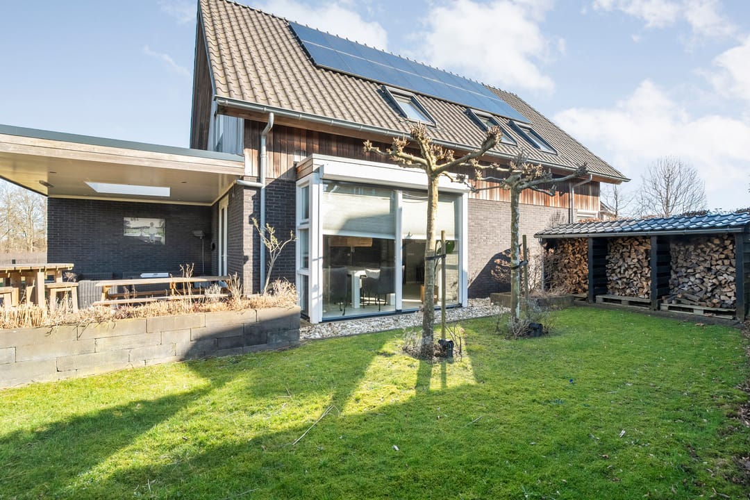 Sustainable Detached Villa with Panoramic Views Near Holtingerveld Nature Reserve — 49