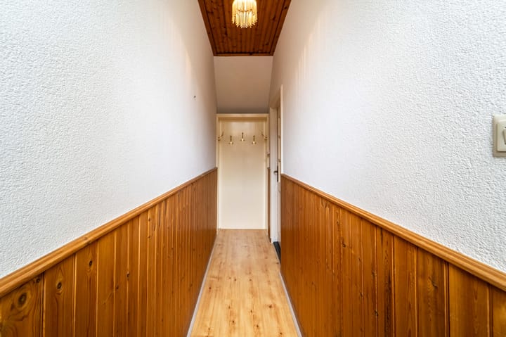 Photo 2 of Oostwijkstraat 46
