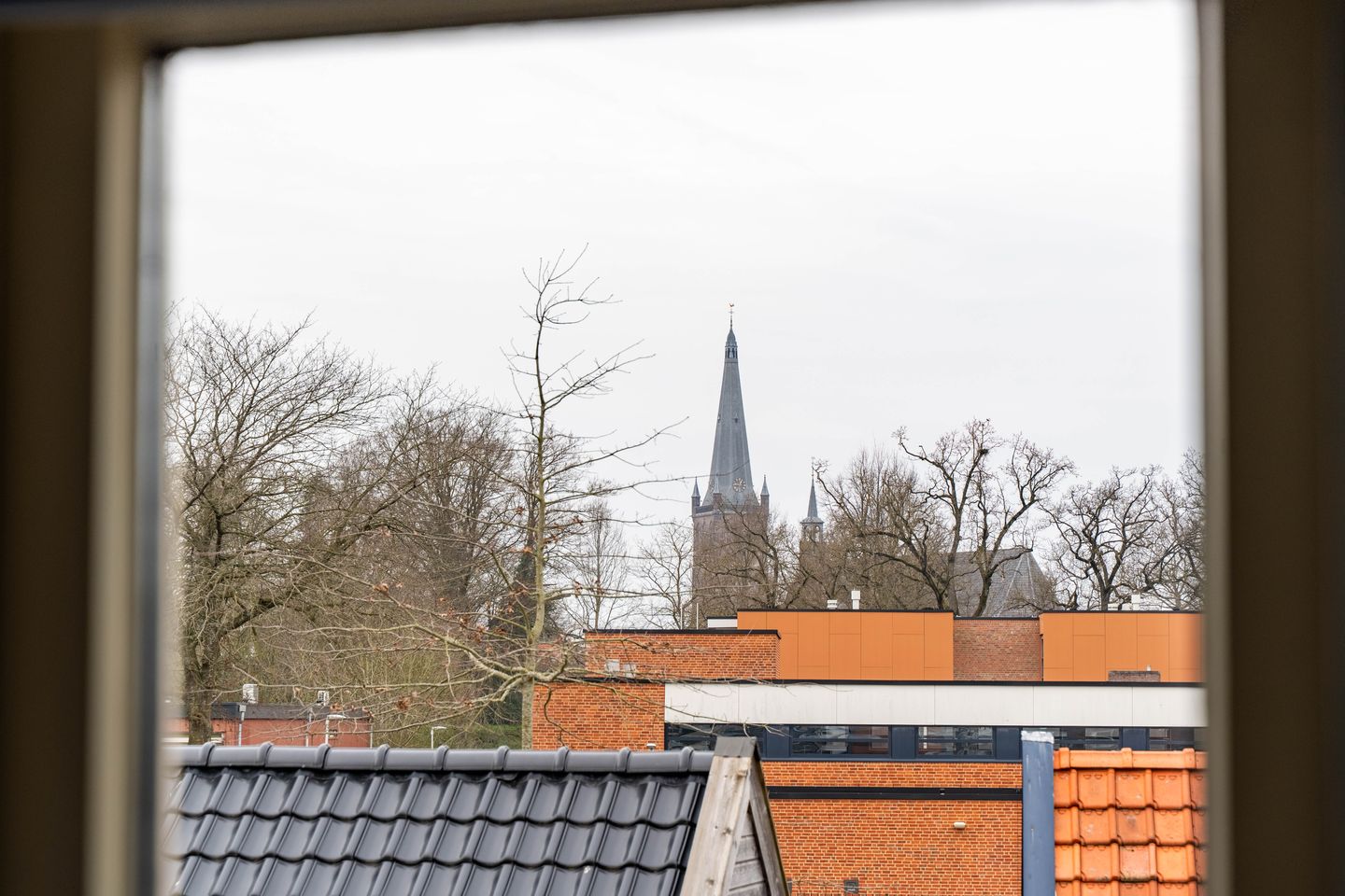 Photo 35 of Oostwijkstraat 46