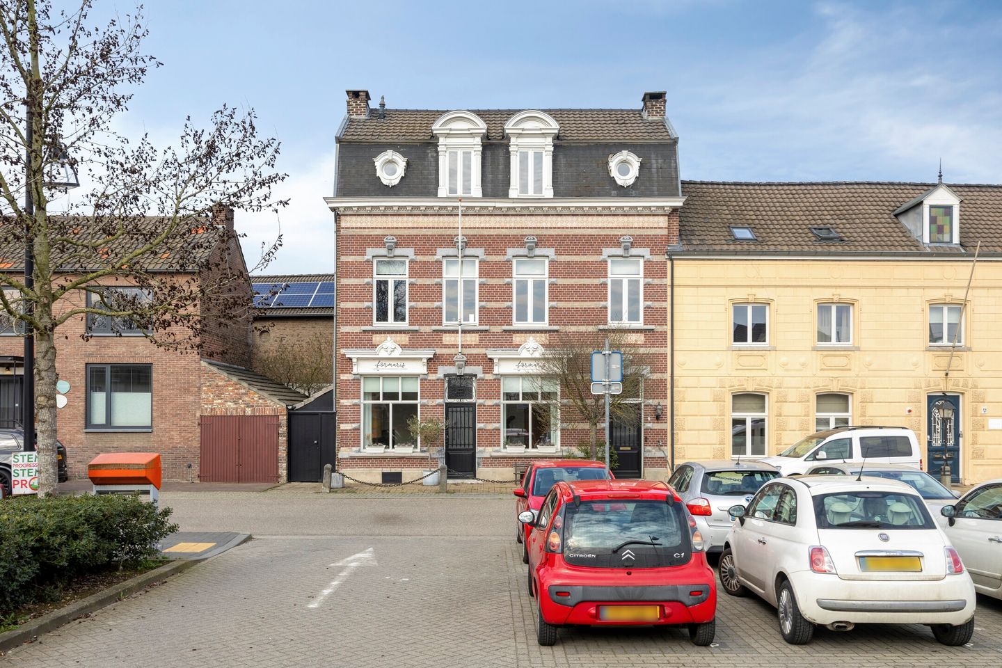 Characteristic 1892 Mansion with 253 m² Living Space in Eijsden — 78