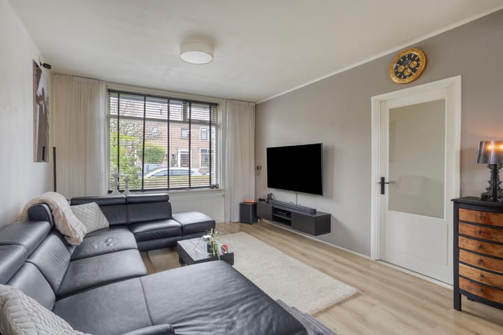 Photo 2 of Billitonstraat 23