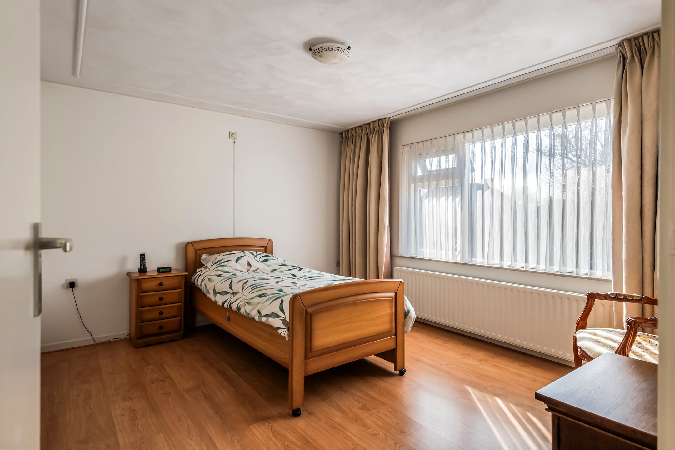 Foto 15 van Florastraat 38