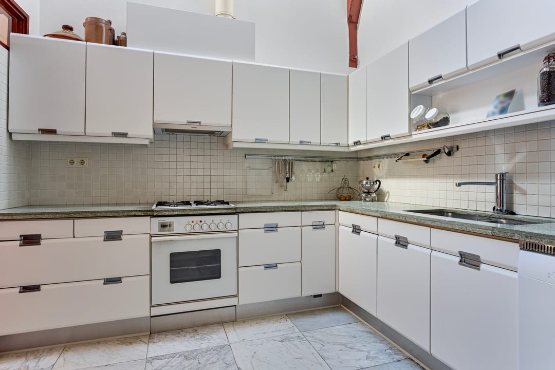 Monumental Townhouse with 6 Bedrooms in Historic Oudewater Center — 22