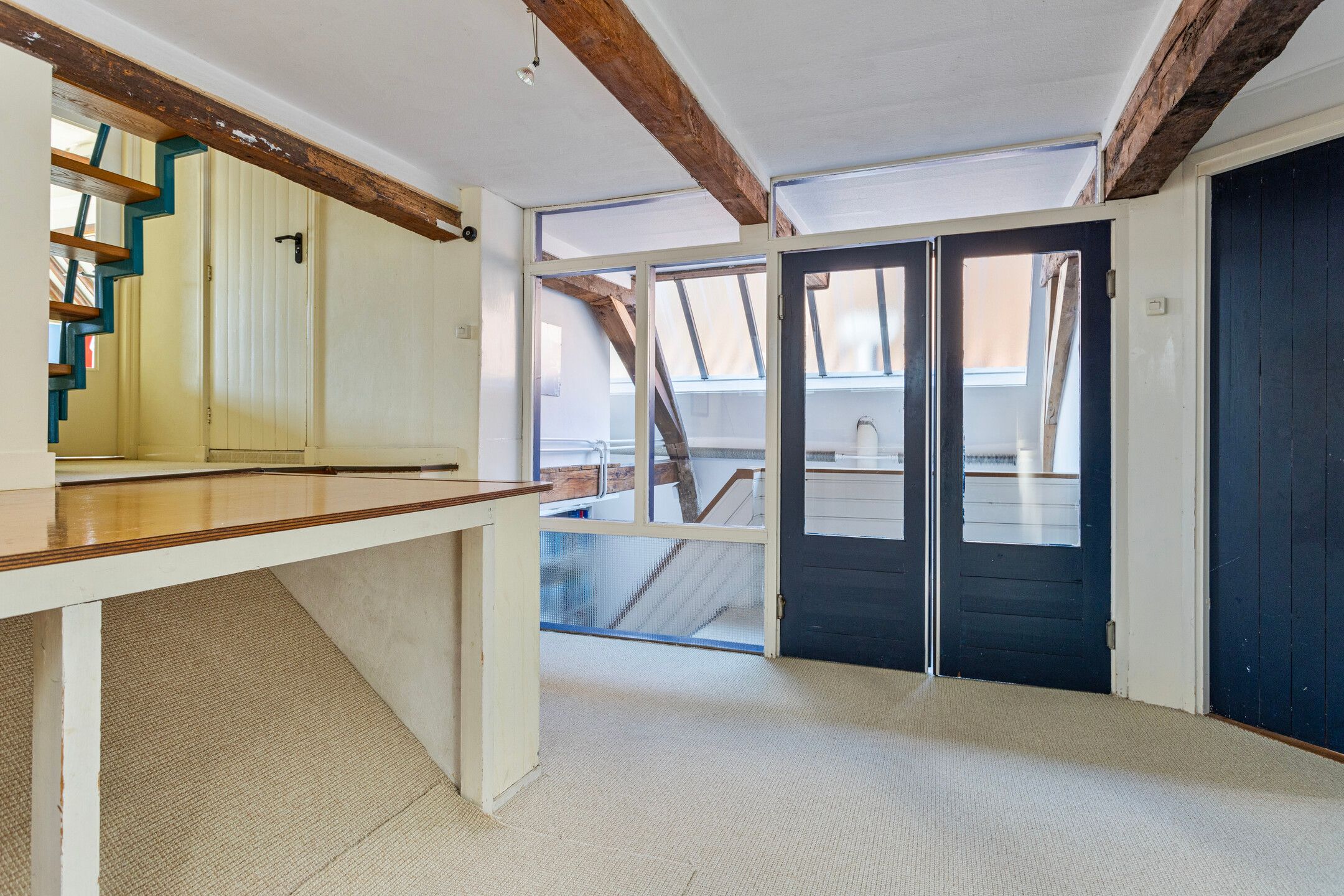 Monumental Townhouse with 6 Bedrooms in Historic Oudewater Center — 33