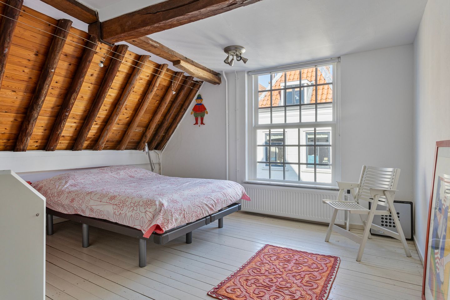 Monumental Townhouse with 6 Bedrooms in Historic Oudewater Center — 34