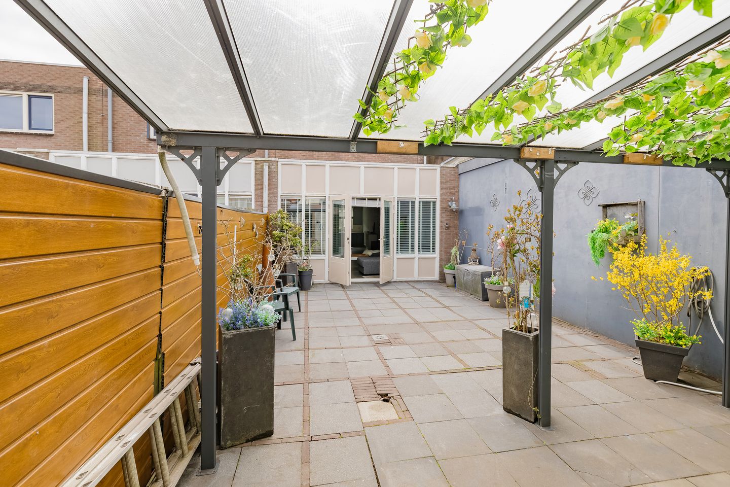 Foto 25 van De Ruyterstraat 160