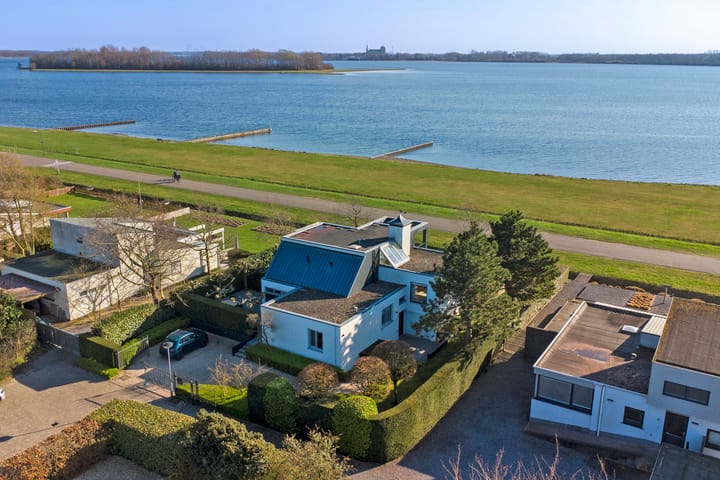 Photo 3 of Beukenlaan 7.