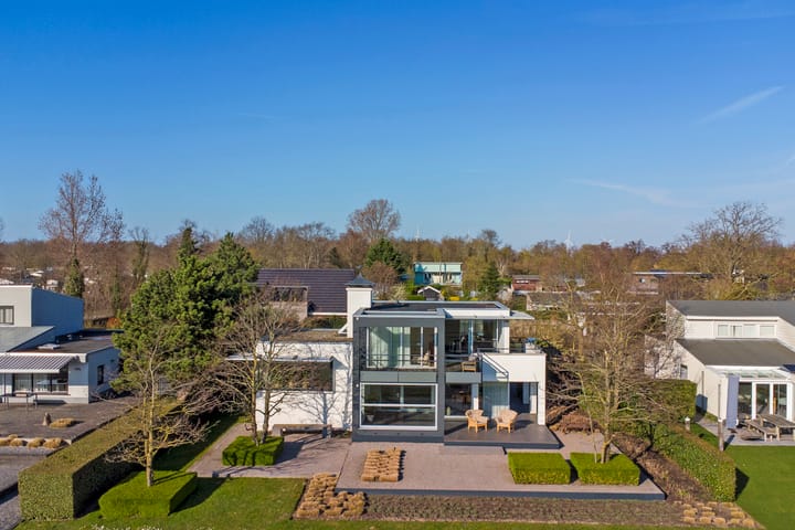 Photo 2 of Beukenlaan 7.