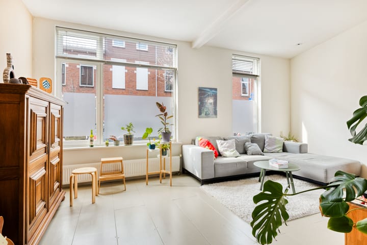 Photo 3 of Van Imhoffstraat 12