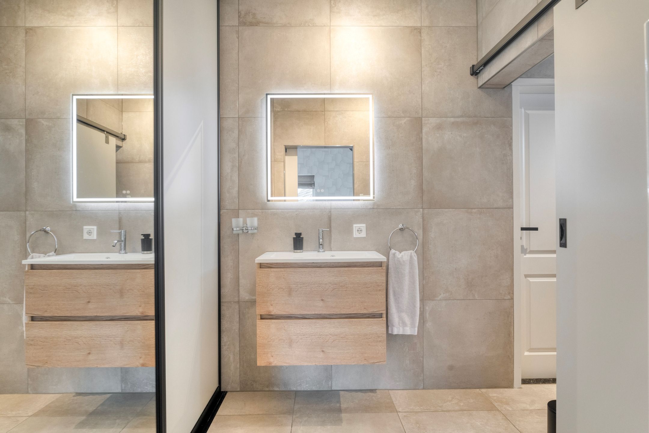 Foto 24 van Havenstraat 43