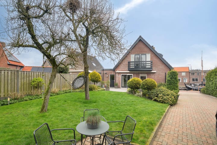 Photo 2 of Havenstraat 43