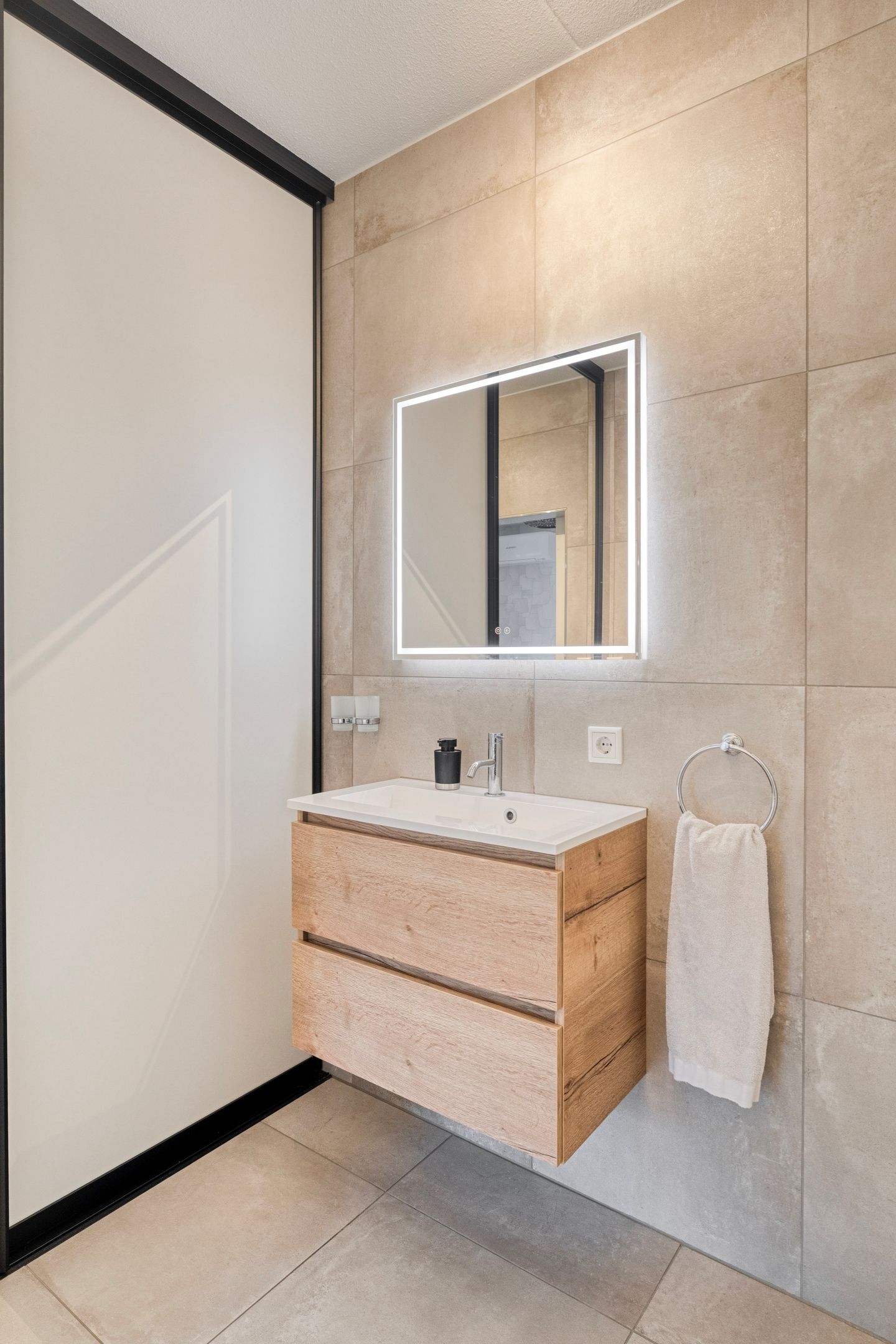 Foto 59 van Havenstraat 43