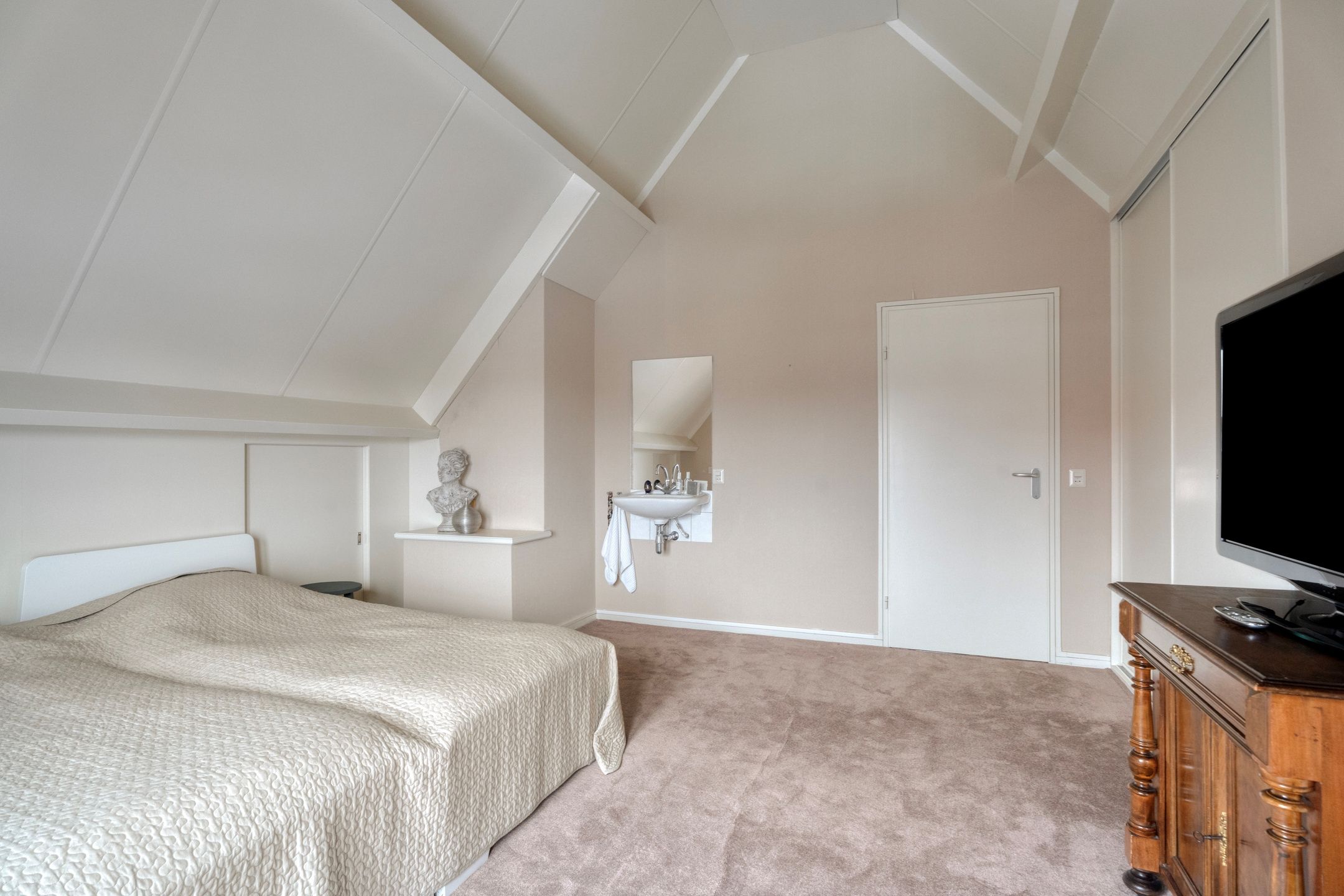 Foto 30 van Havenstraat 43