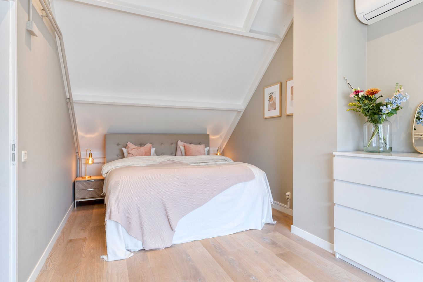 Foto 40 van Schepen de Greefflaan 12