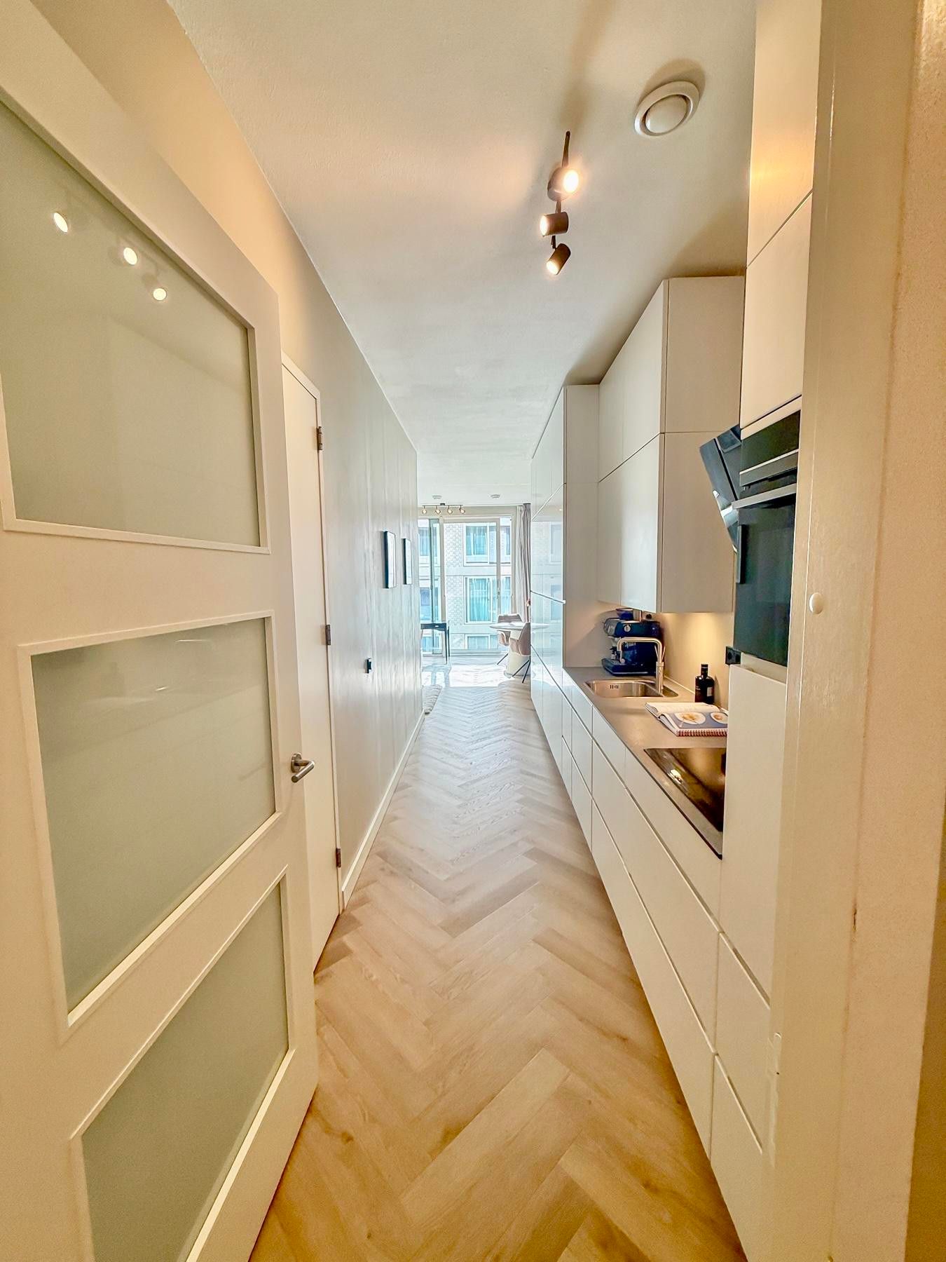 Foto 10 van Gustav Mahlerlaan 15-D