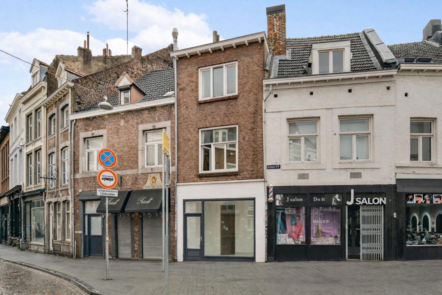 View photo 1 of Brusselsestraat 19