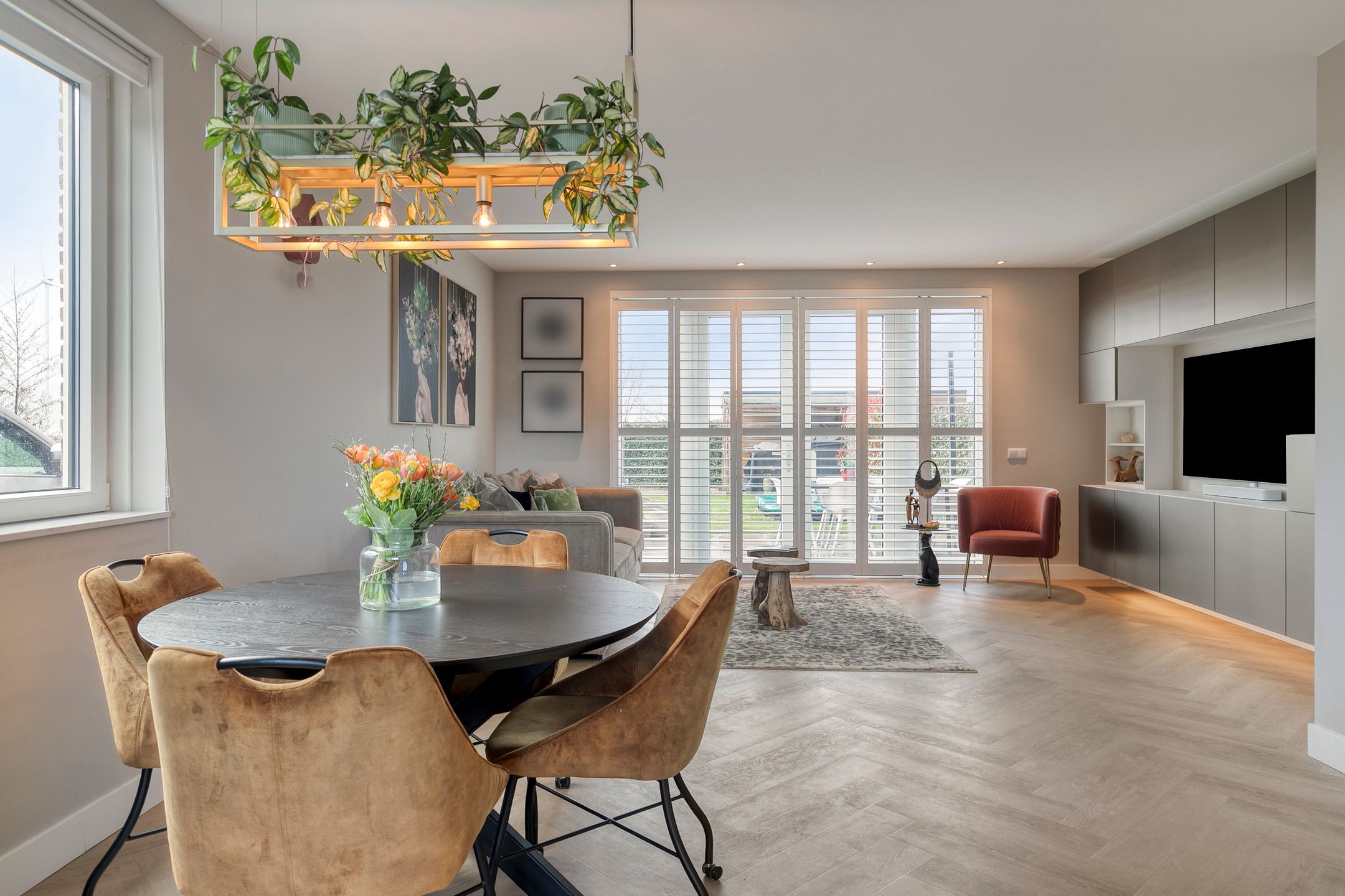 Foto 12 van Laura Bassihof 58