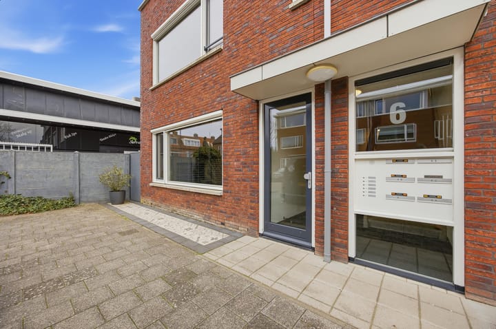 Photo 4 of Harmoniestraat 6-A