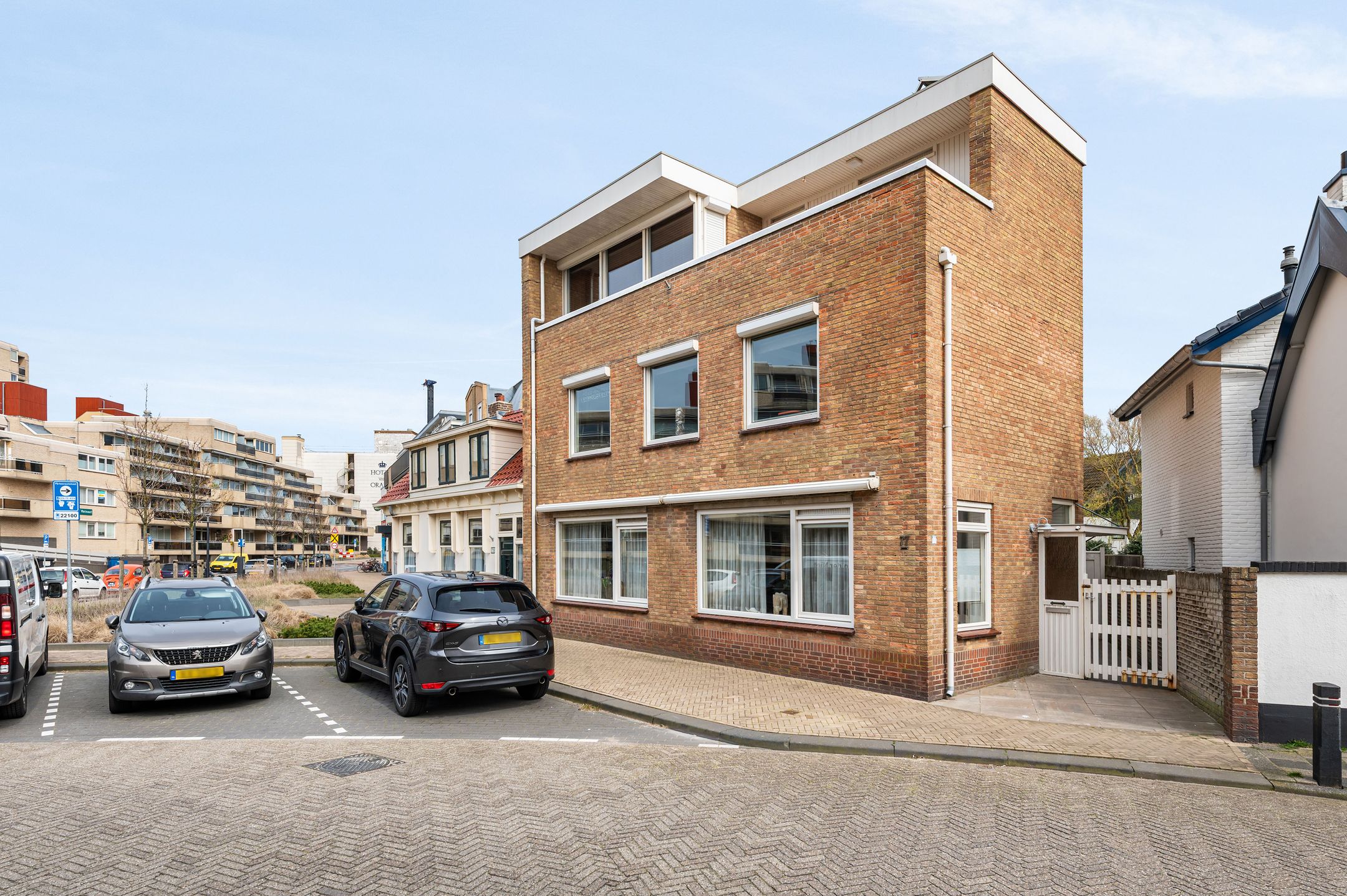 Photo 3 of Schoolstraat 77