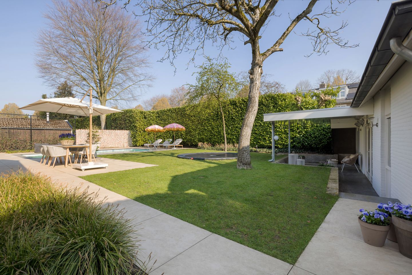 Foto 35 van Irislaan 6