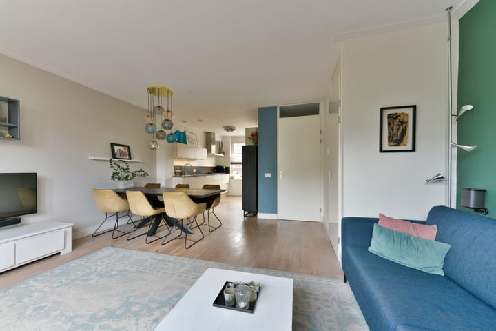 Foto 2 van Anne de Vrieslaan 1