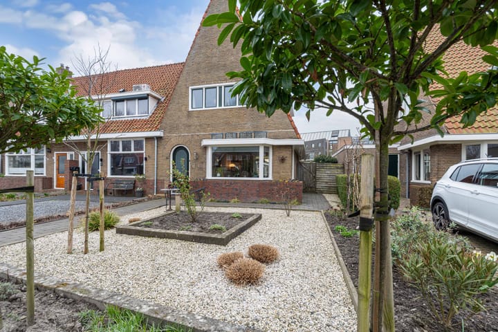 Foto 3 van Leeuwarderweg 33