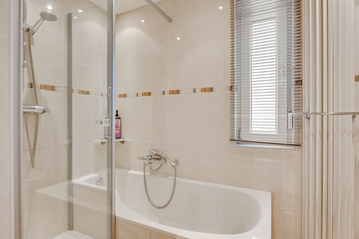 Foto 29 van Anna van Saksenstraat 14