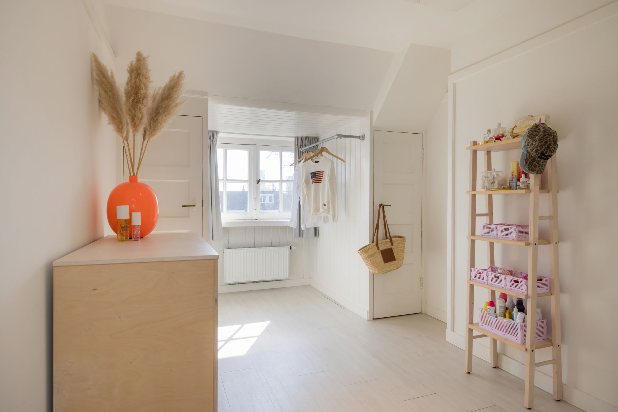 Photo 33 of Pauwlaan 9