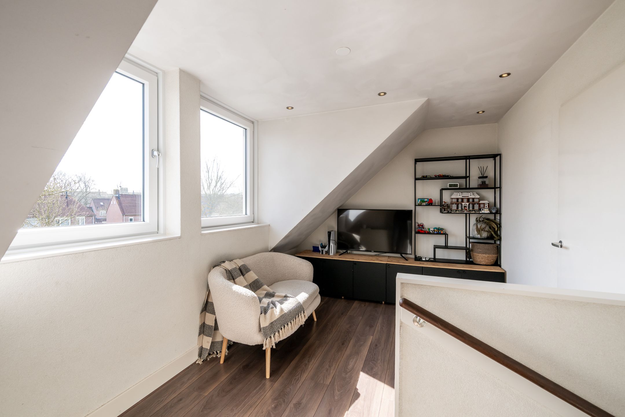 Foto 15 van Jupiterweg 41