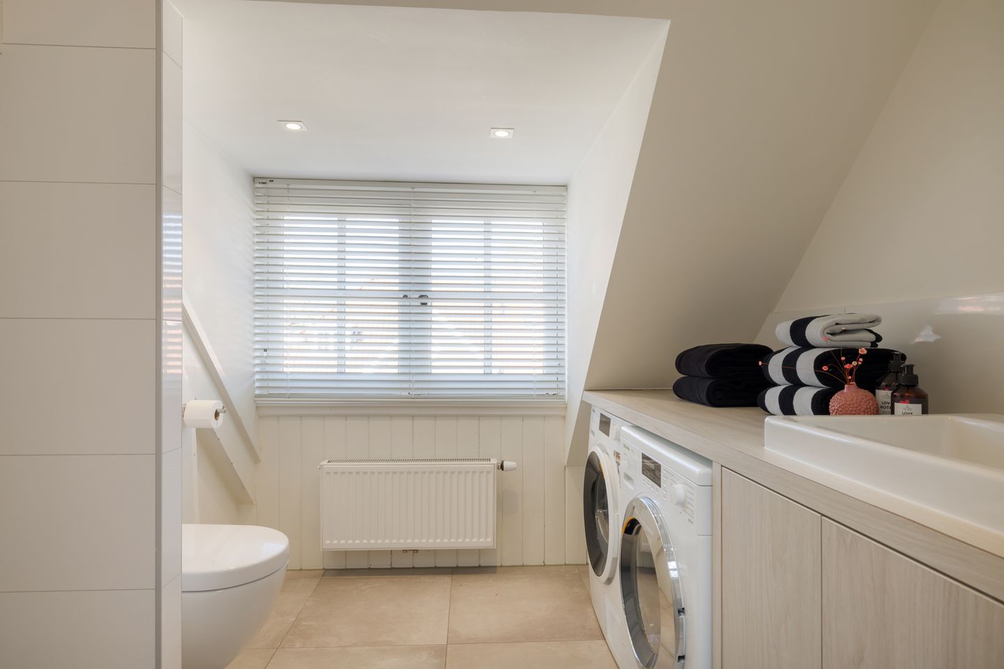 Photo 34 of Pauwlaan 9