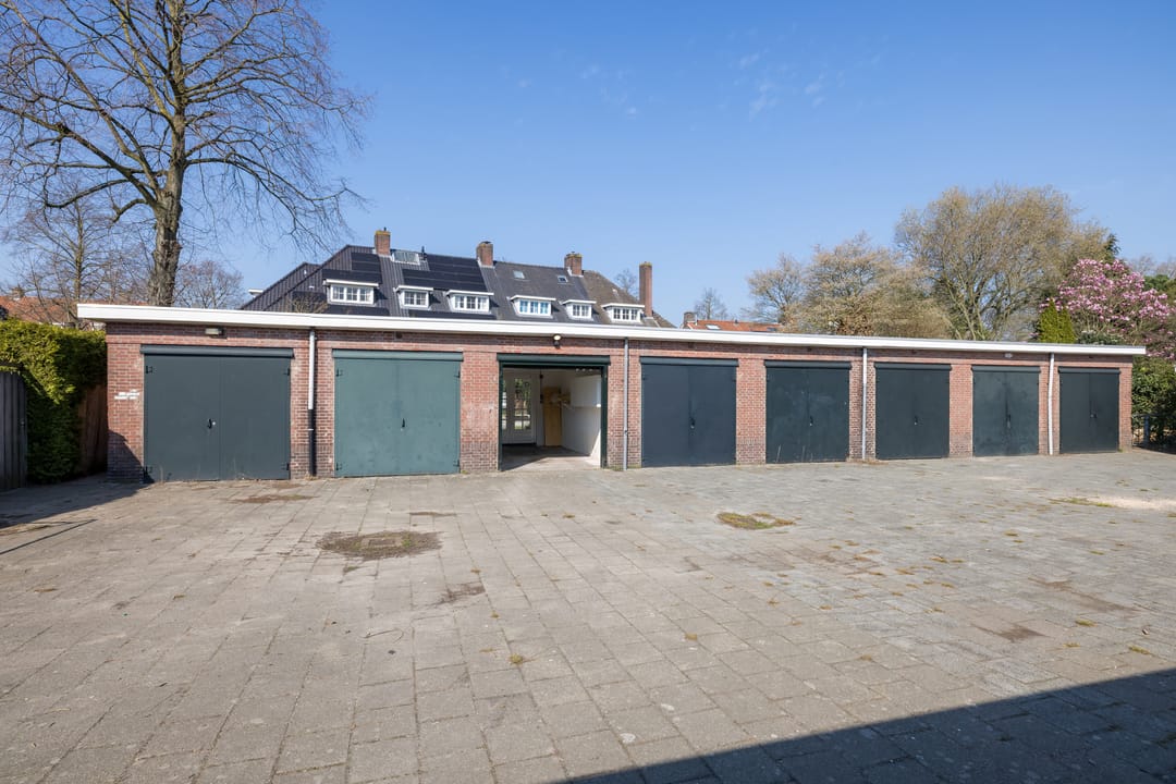 Photo 41 of Pauwlaan 9