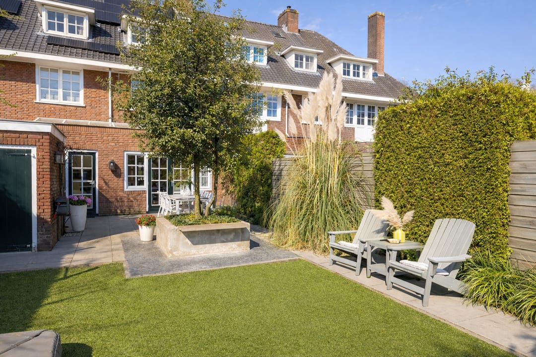 Photo 37 of Pauwlaan 9