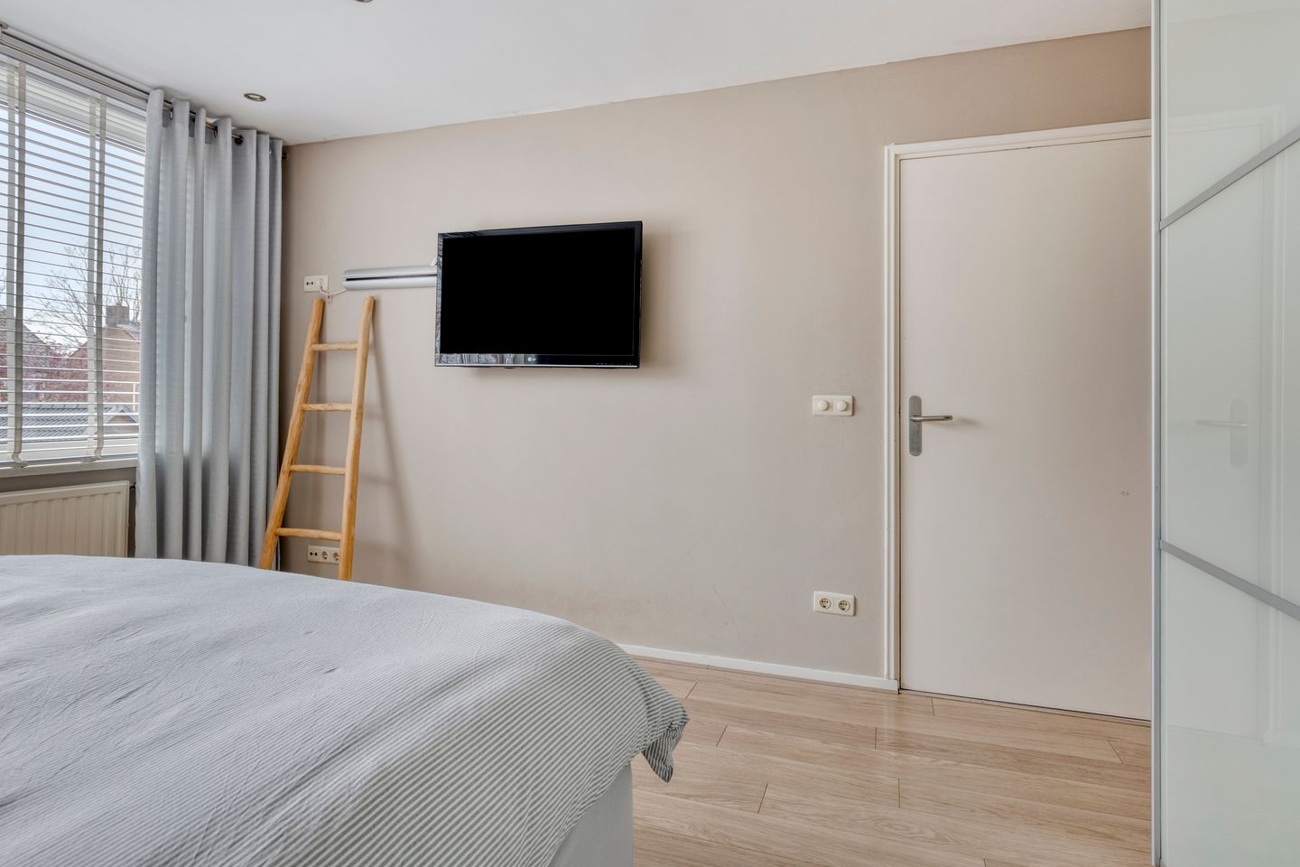 Foto 25 van Schubertlaan 13