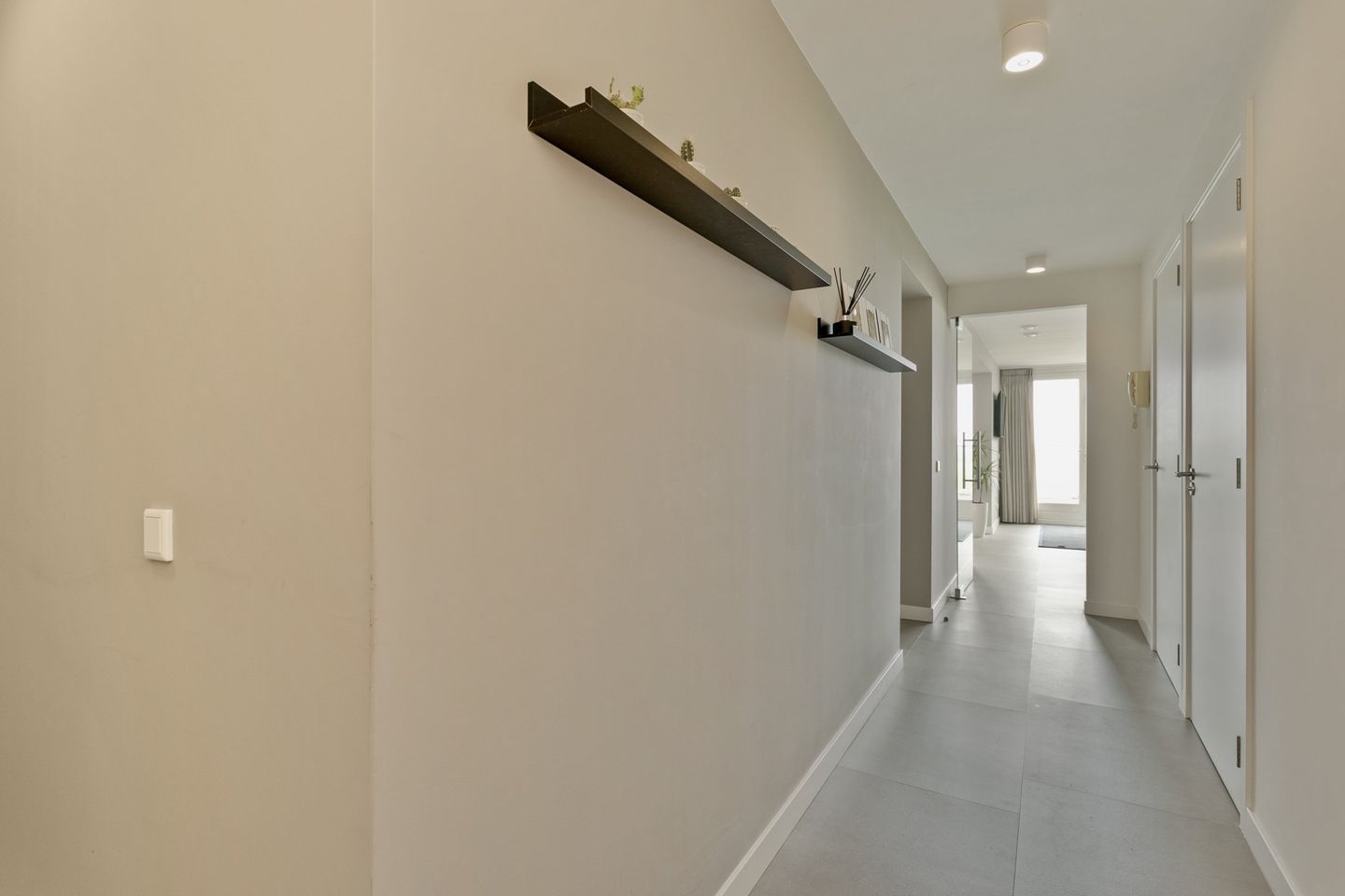 Foto 4 van Schout van Hanswijkplein 82