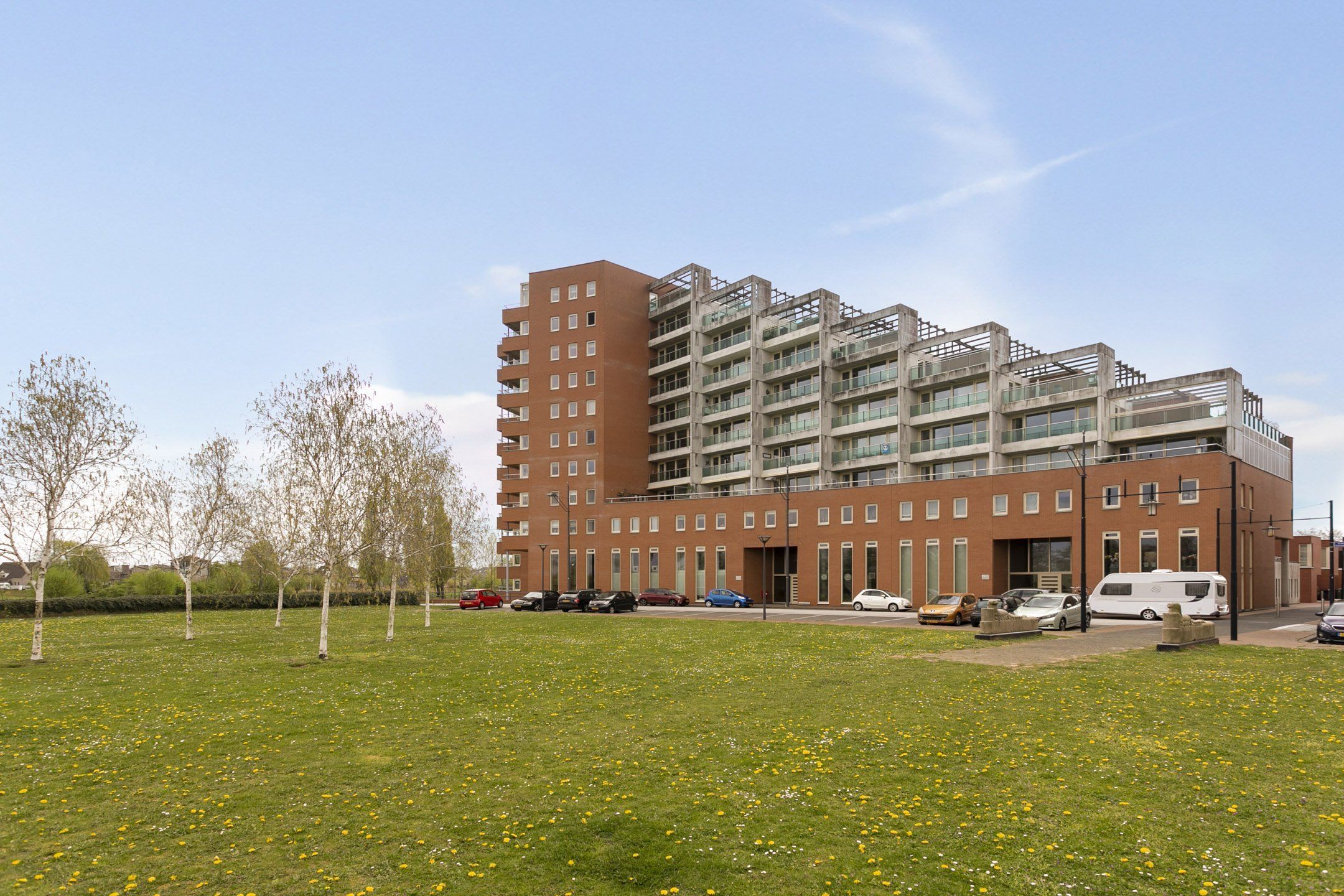 Foto 42 van Schout van Hanswijkplein 82