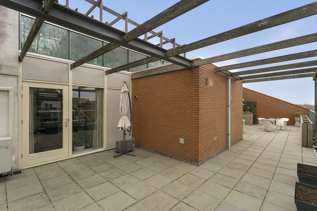 Foto 31 van Schout van Hanswijkplein 82