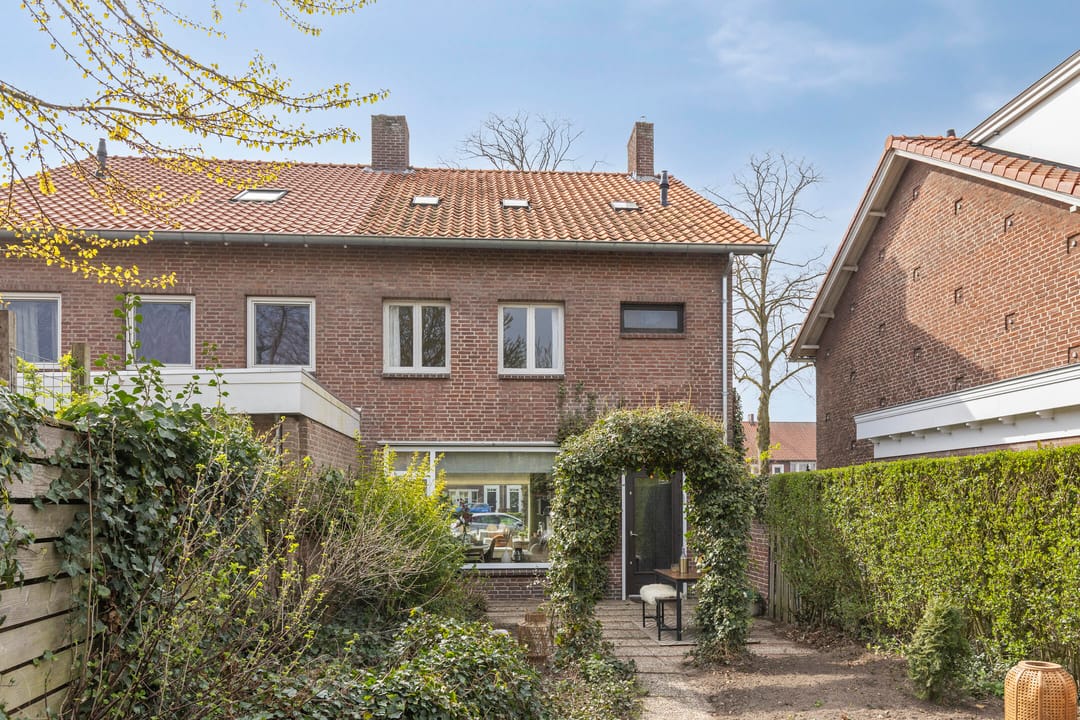 Foto 43 van Dr. Verbeeksingel 2