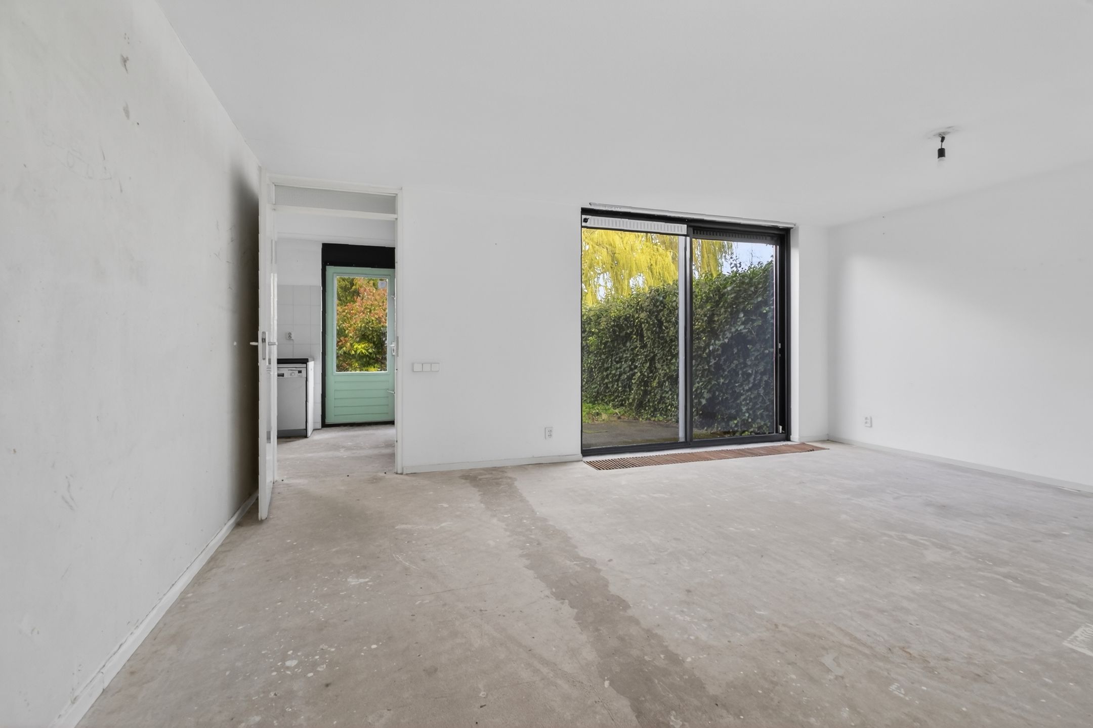 Foto 15 van Distelvlinderweg 1