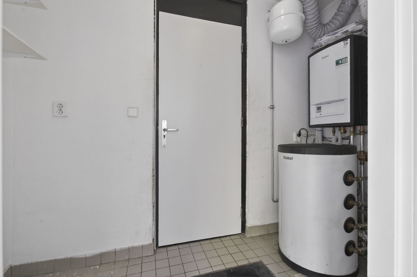 Foto 19 van Distelvlinderweg 1