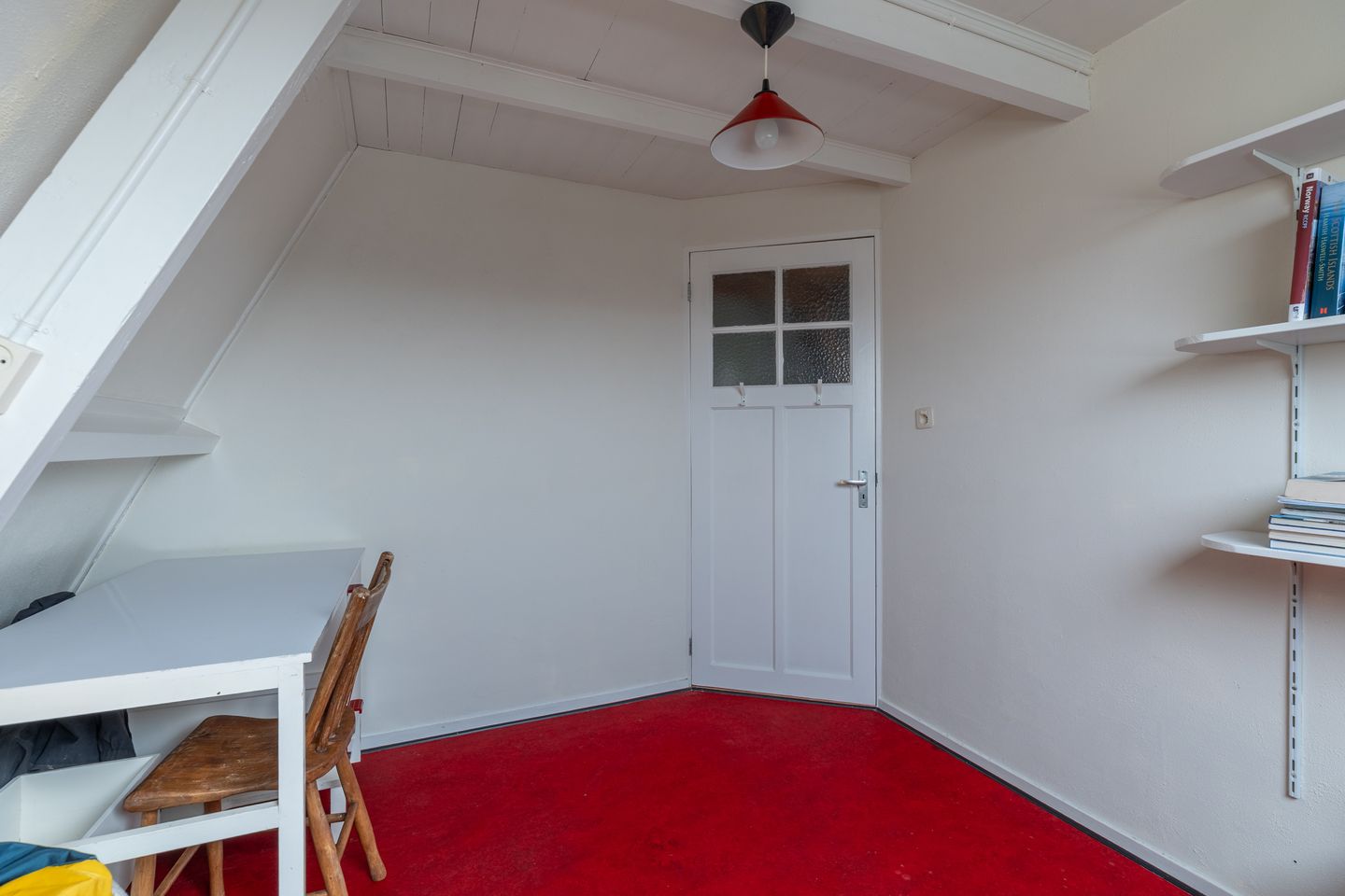 Foto 35 van Spoorstraat 57