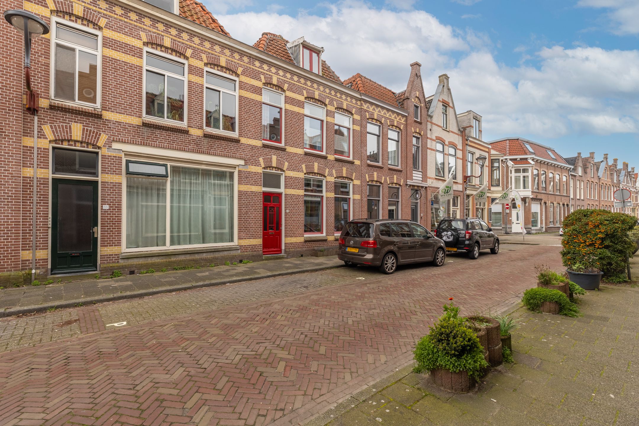 Foto 45 van Spoorstraat 57