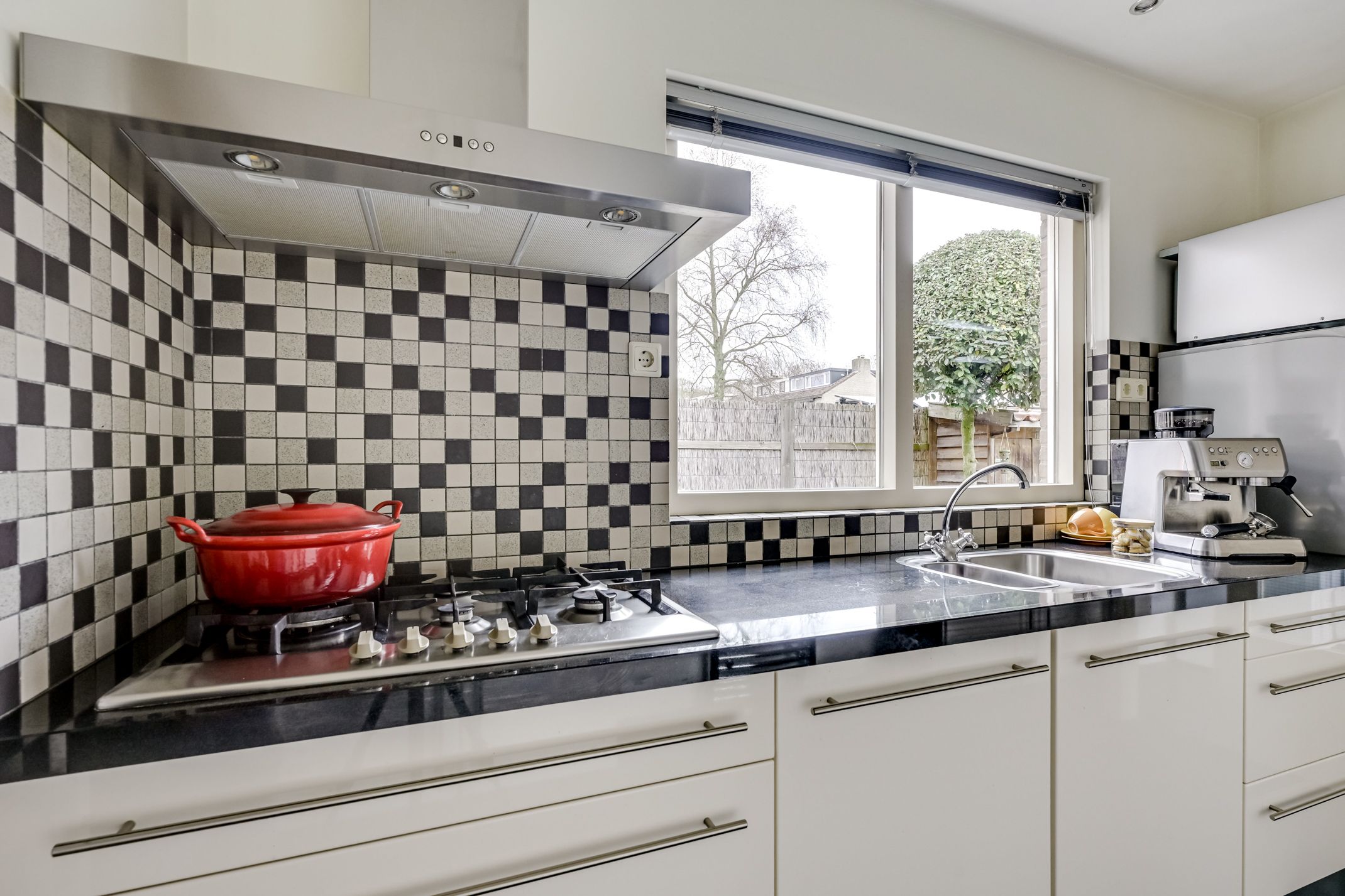 Foto 18 van Dokter B.J.Buurmanstraat 38