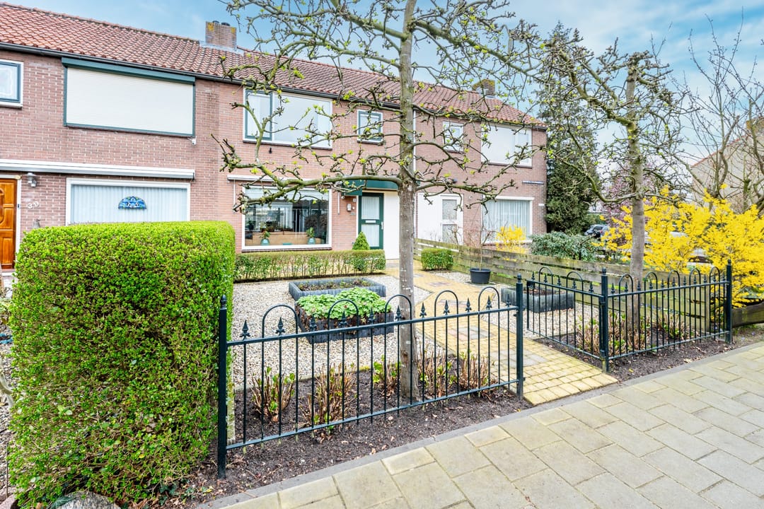 Foto 1 van Dokter B.J.Buurmanstraat 38