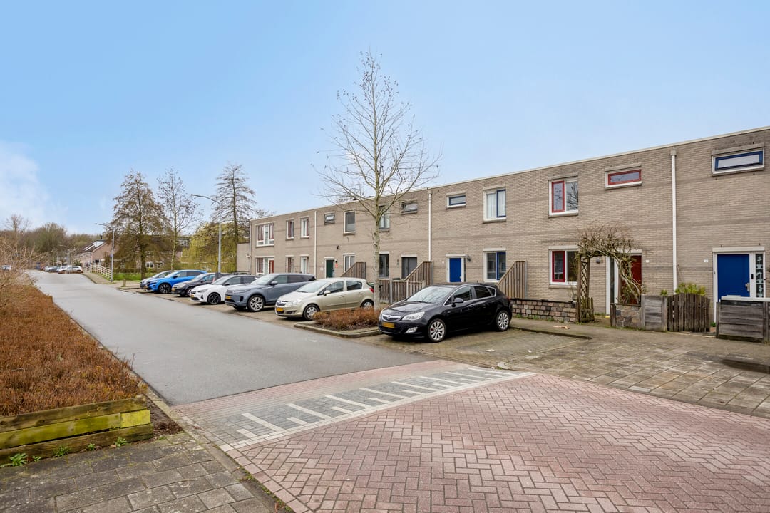 Foto 32 van Rozemarijnstraat 8