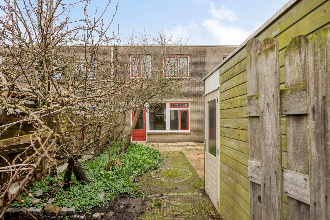 Foto 26 van Rozemarijnstraat 8