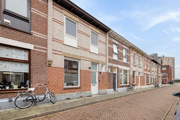 Photo 4 of Eenvoudstraat 38