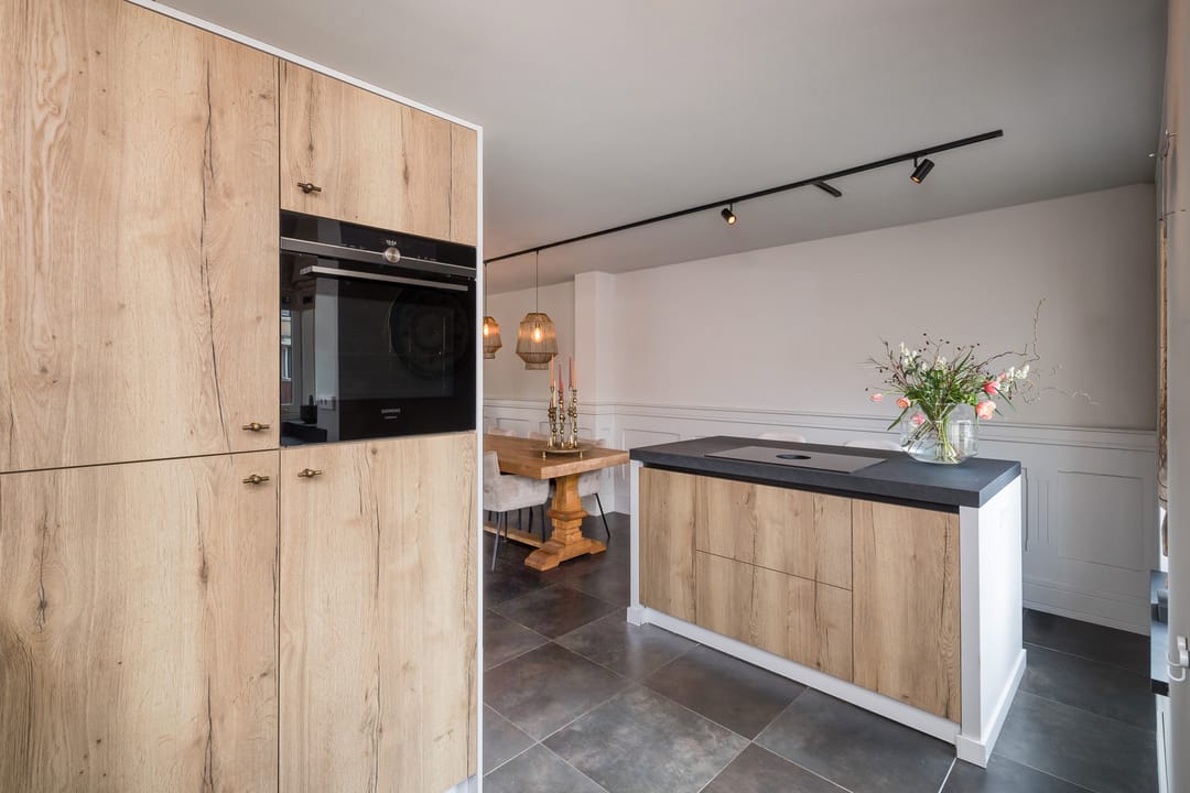 Foto 8 van Burg Van Heugtenlaan 157