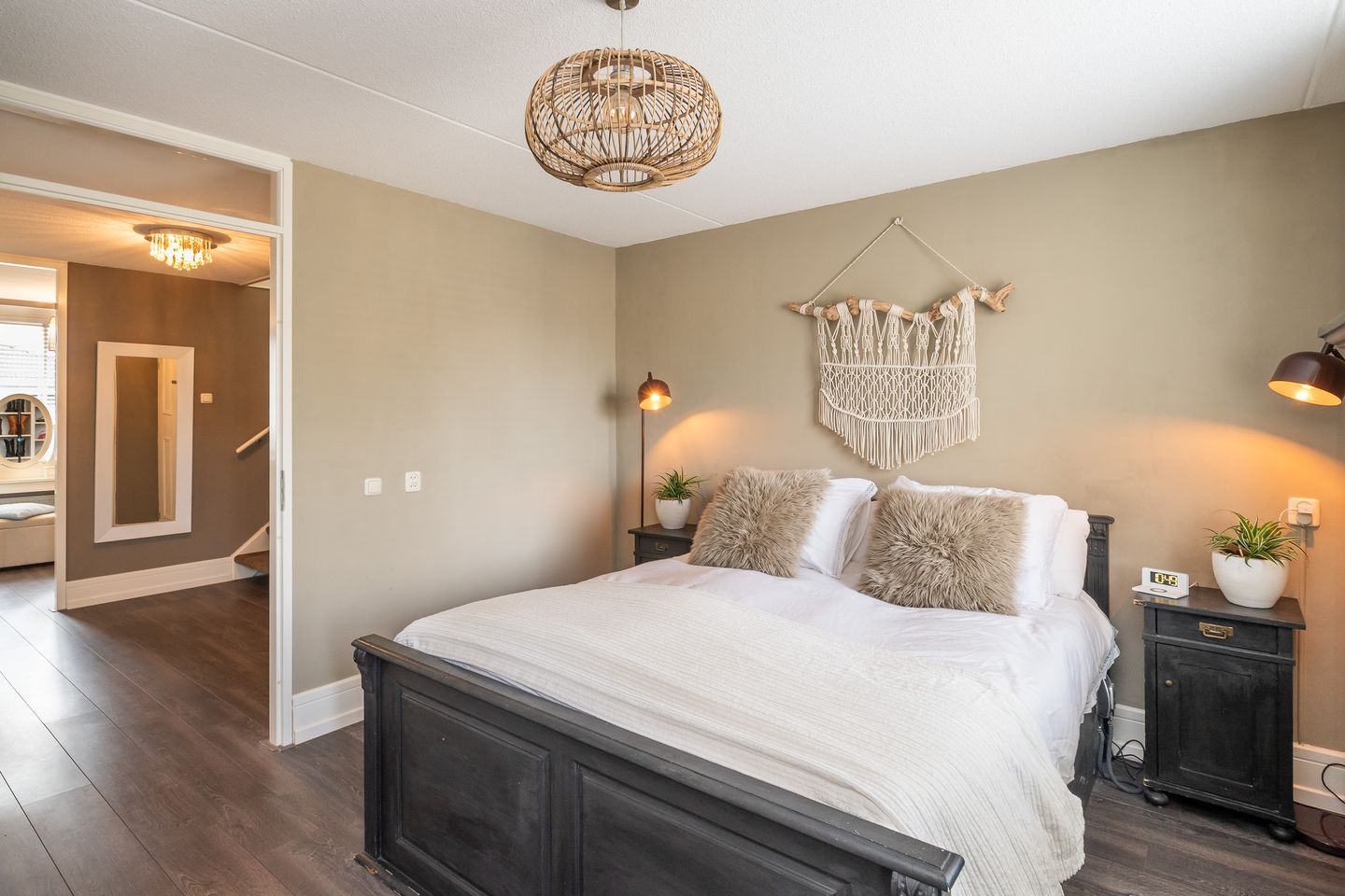 Foto 19 van Burg Van Heugtenlaan 157